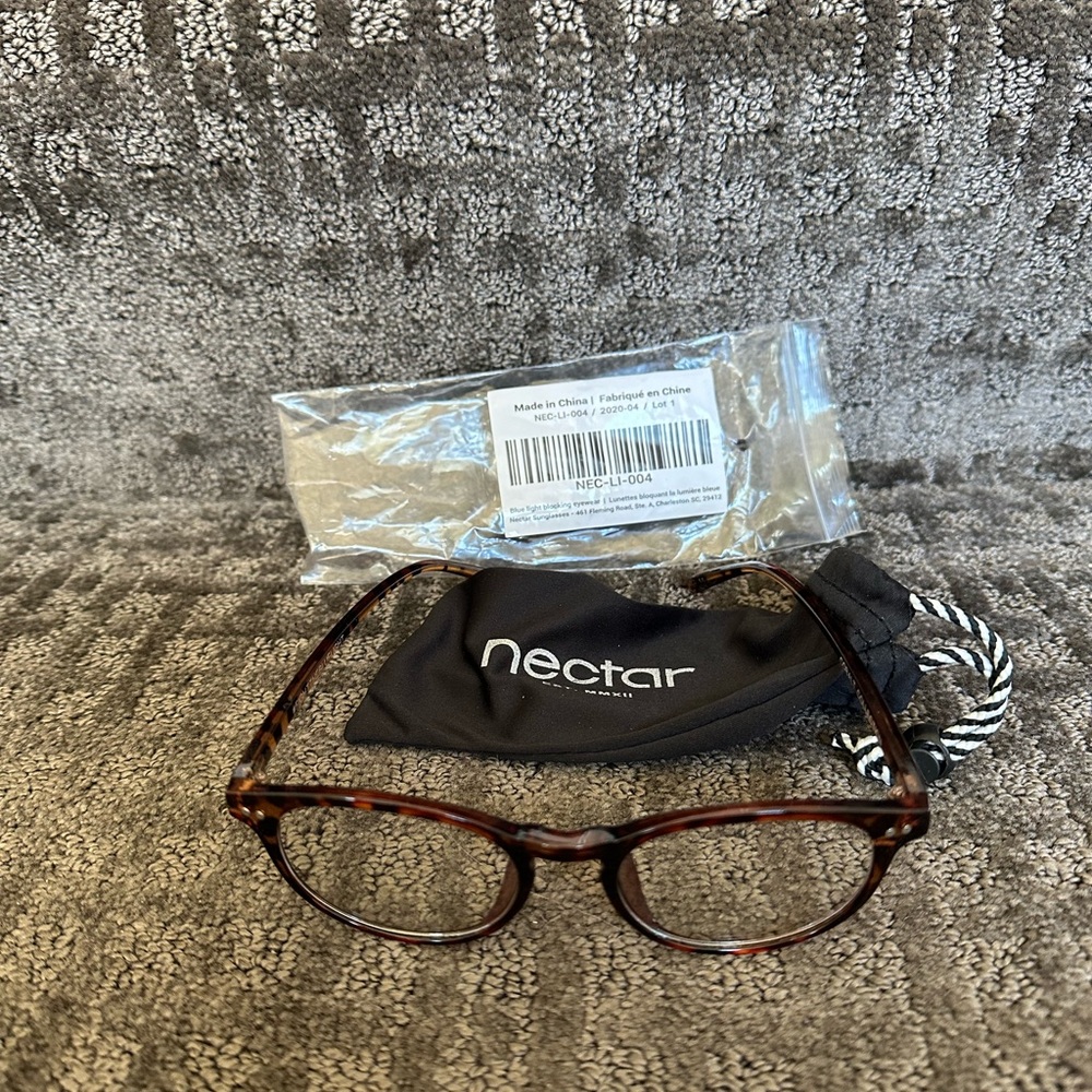 Nectar  Blue Light Blocking Glasses in Brown Tortoise